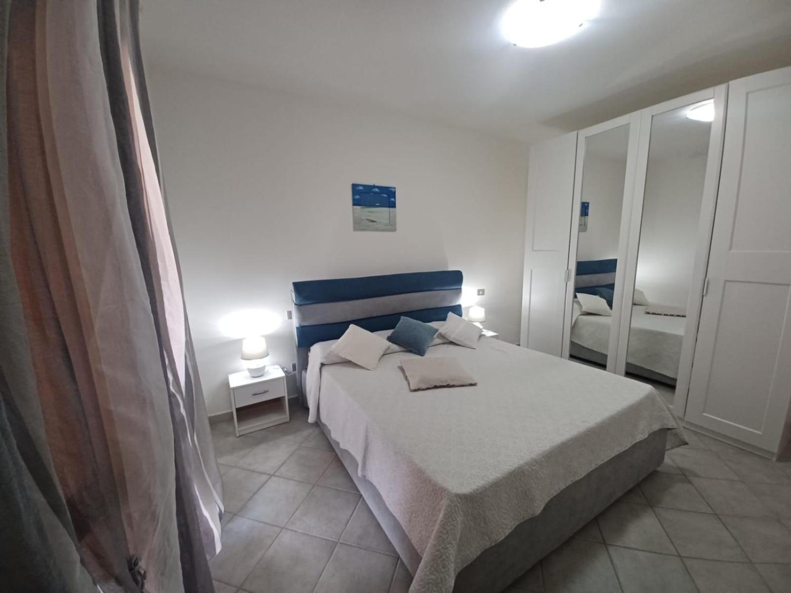 Casa Sibilla Bi-locale Con Terrazza A 60 Metri Dal Mare * Marinella (Sardinia)