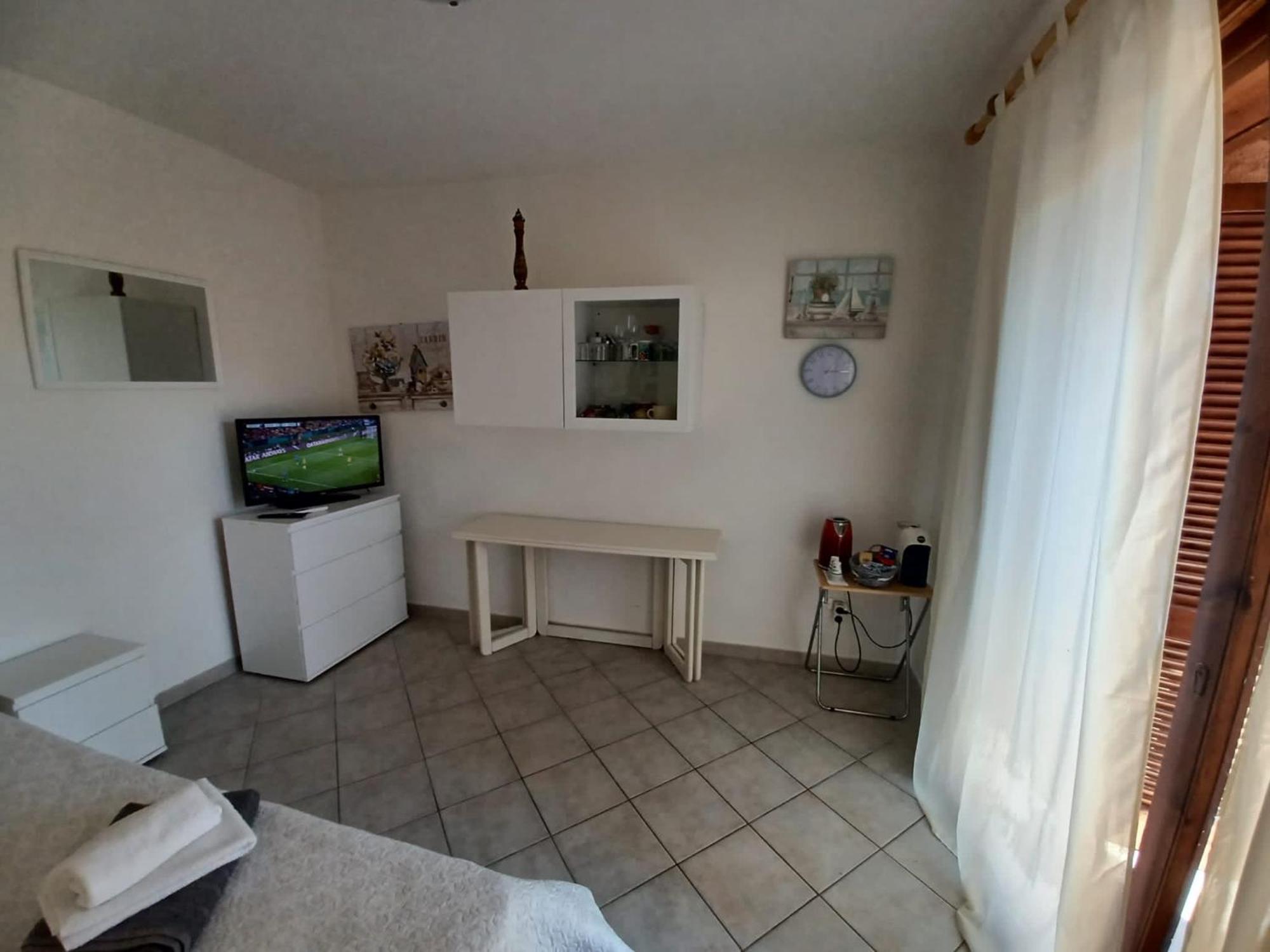 Casa Sibilla Bi-locale Con Terrazza A 60 Metri Dal Mare * Marinella (Sardinia)